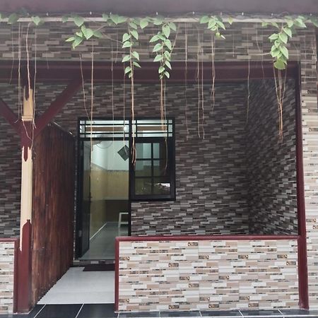 Hotel Lestari กิลิมานุค ภายนอก รูปภาพ